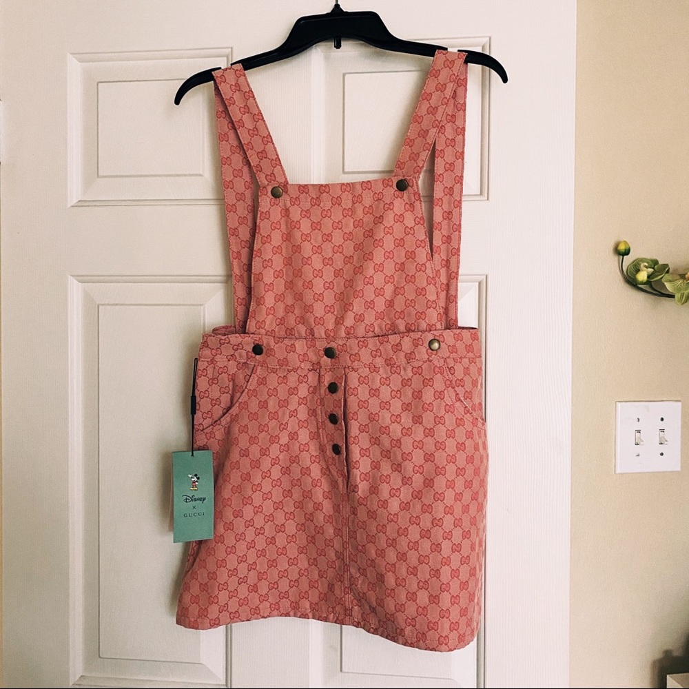 Overall dress